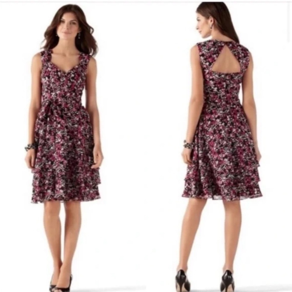 WHBM NWT surplice floral a line keyhole dress black very berry. SZ 6 / small